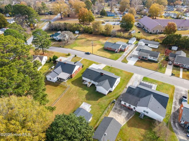 4214 Park Avenue, Ayden, NC 28513