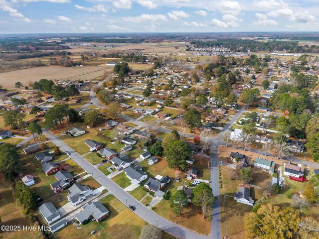 4214 Park Avenue, Ayden, NC 28513