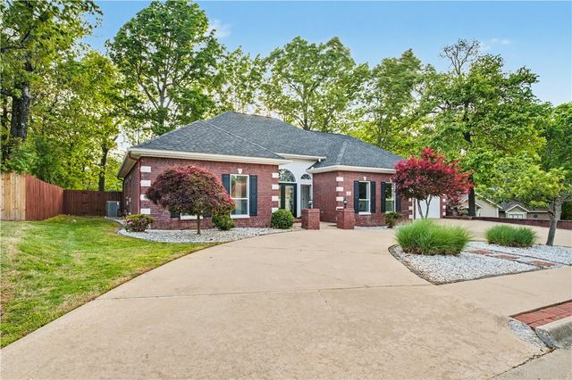3 David Drive, Bentonville, AR 72712