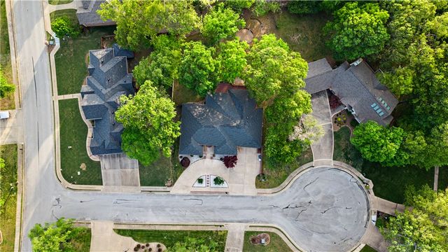 3 David Drive, Bentonville, AR 72712