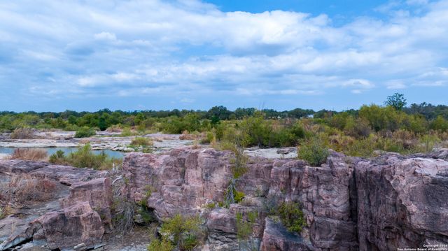 11865 W Ranch Road 152, Llano, TX 78643