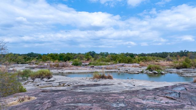 11865 W Ranch Road 152, Llano, TX 78643