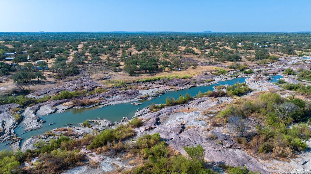 11865 W Ranch Road 152, Llano, TX 78643