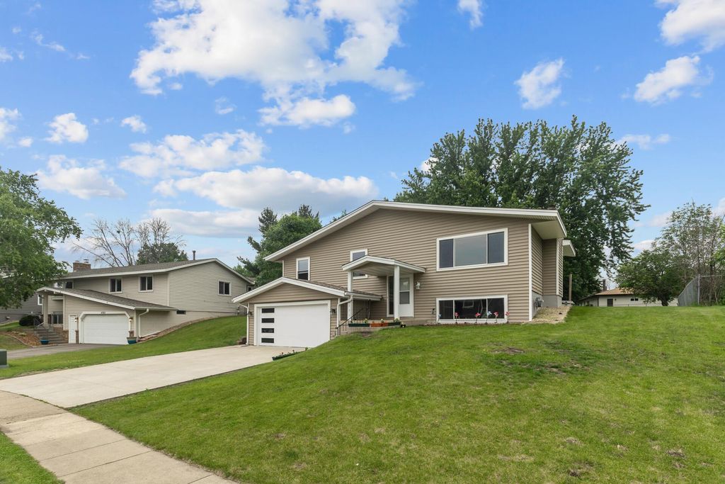 4990 148th Path W, Apple Valley, MN 55124 — photo 3