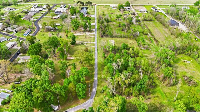 7061 Panama Manor Drive, Gonzales, LA 70737