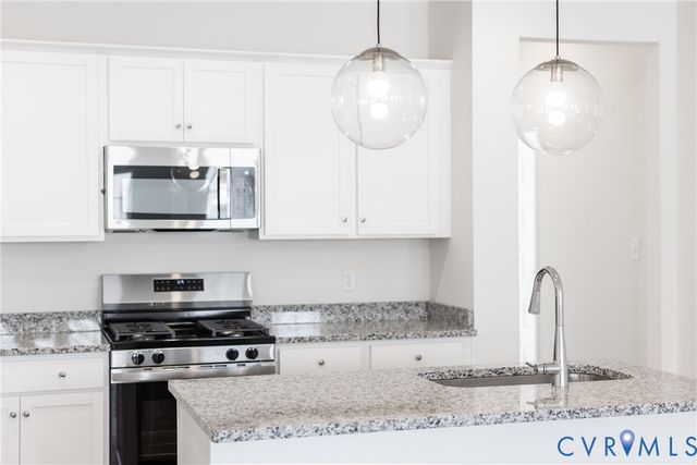 4114 Ebbies Xing, Midlothian, VA 23112