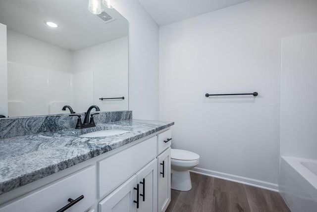 1410 N 157th Lane, Basehor, KS 66007