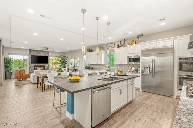 11394 Villa Bellagio Drive, Las Vegas, NV 89141