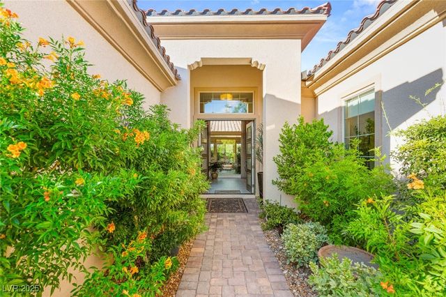 11394 Villa Bellagio Drive, Las Vegas, NV 89141