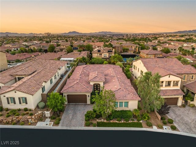 11394 Villa Bellagio Drive, Las Vegas, NV 89141