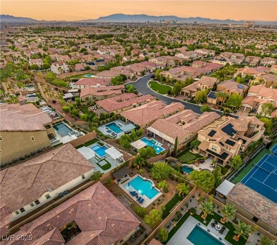 11394 Villa Bellagio Drive, Las Vegas, NV 89141