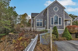 9 Red Cedar Road UNIT 9, Mashpee, MA 02649