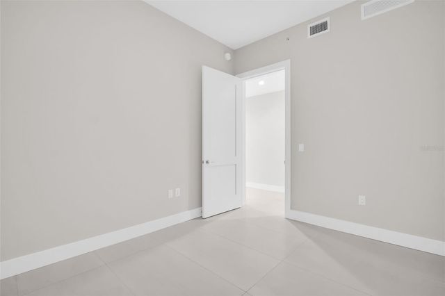 275 1ST AVENUE S 1104, St Petersburg, FL 33701