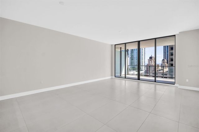 275 1ST AVENUE S 1104, St Petersburg, FL 33701