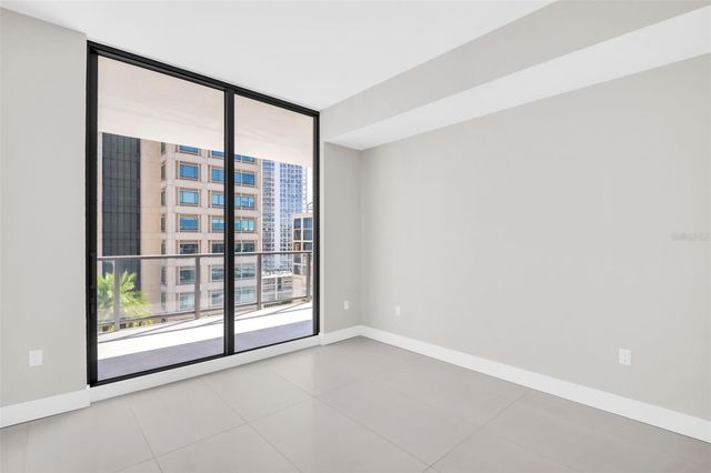 275 1ST AVENUE S 1104, St Petersburg, FL 33701