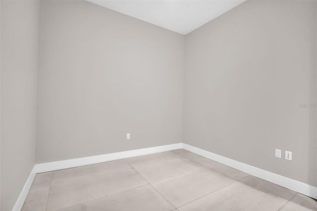 275 1ST AVENUE S 1104, St Petersburg, FL 33701