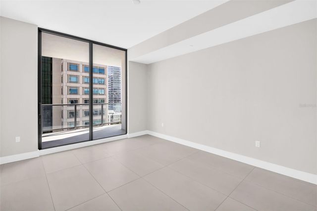 275 1ST AVENUE S 1104, St Petersburg, FL 33701