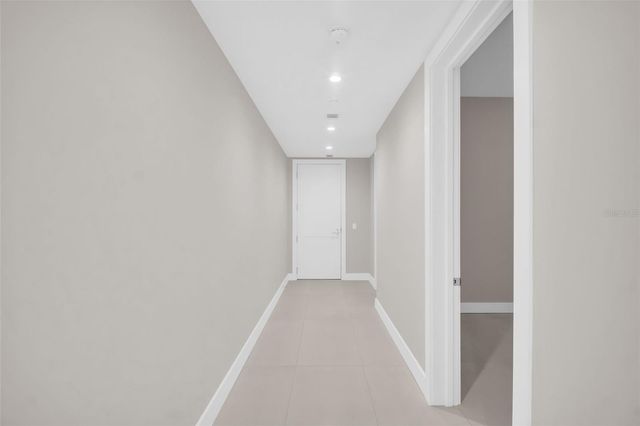 275 1ST AVENUE S 1104, St Petersburg, FL 33701