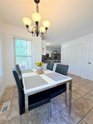 2100 Bridgeport Circle, Sanford, NC 27330