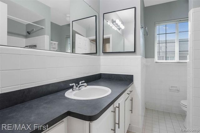475 N Eton Street C2, Birmingham, MI 48009