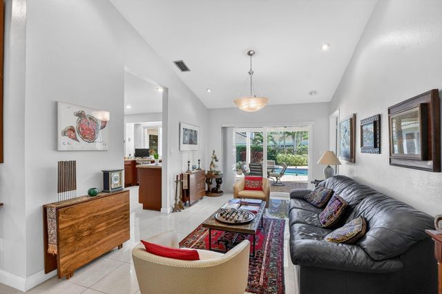 1966 SW 8th Avenue, Boca Raton, FL 33486