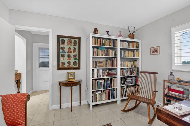 1966 SW 8th Avenue, Boca Raton, FL 33486