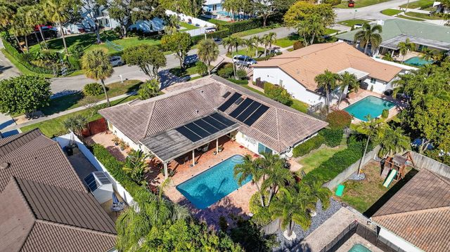 1966 SW 8th Avenue, Boca Raton, FL 33486