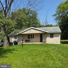 7924 OAKDALE AVE, Baltimore, MD 21237