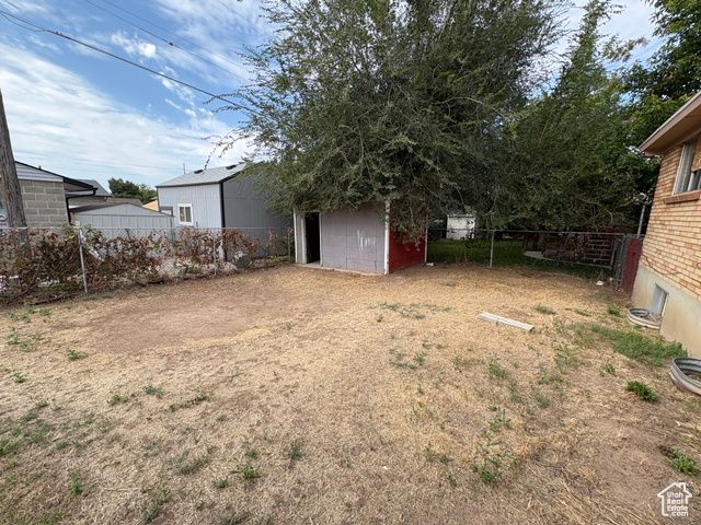 87 W 8710 S, Sandy, UT 84070