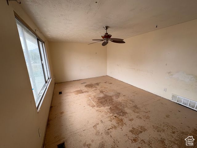 87 W 8710 S, Sandy, UT 84070