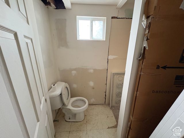 87 W 8710 S, Sandy, UT 84070