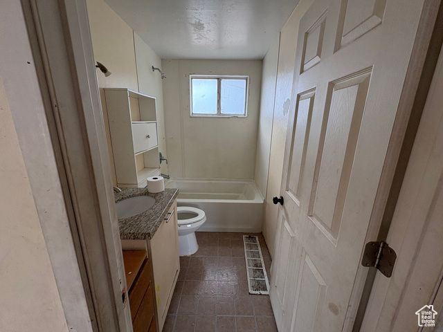 87 W 8710 S, Sandy, UT 84070
