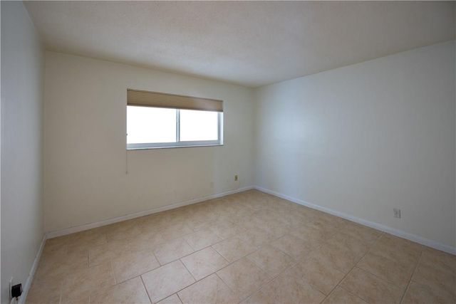 2020 Terra Mar Drive 101, Pompano Beach, FL 33062
