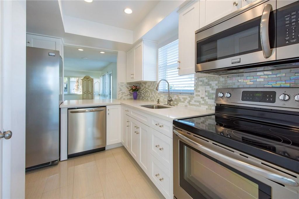 2020 Terra Mar Drive 101, Pompano Beach, FL 33062