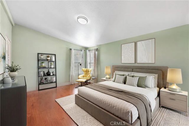 16079 Yarnell C35, Sylmar, CA 91342