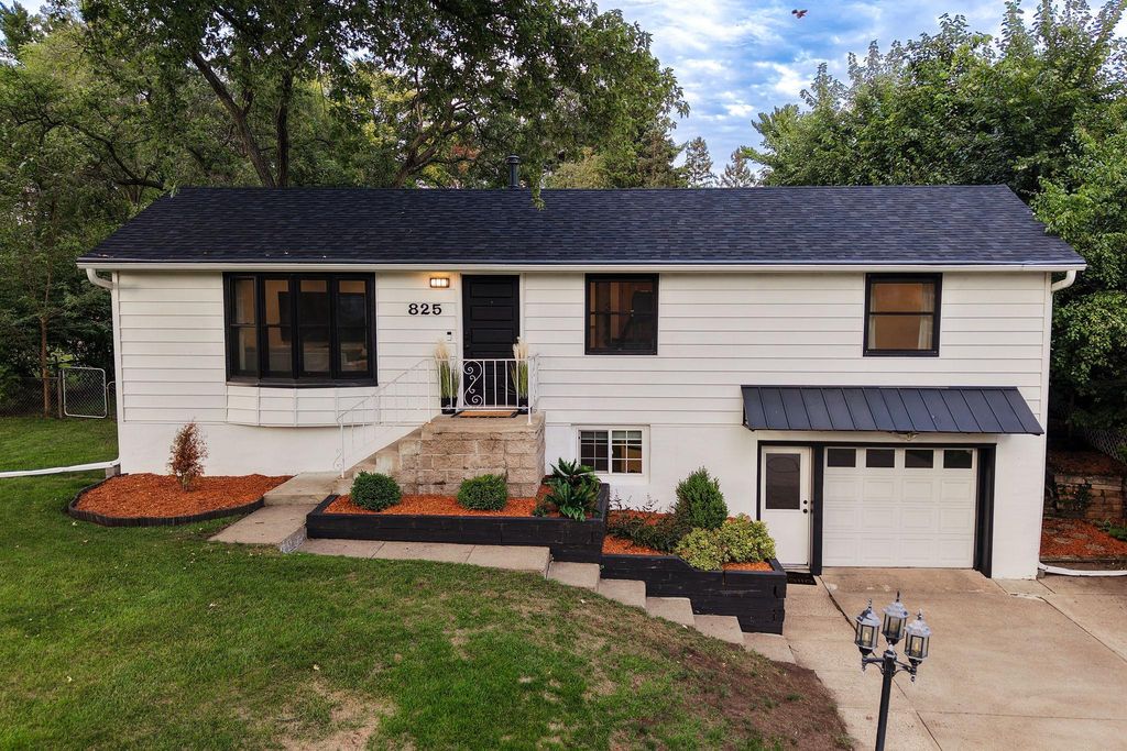 825 W River Road, Champlin, MN 55316 — photo 2
