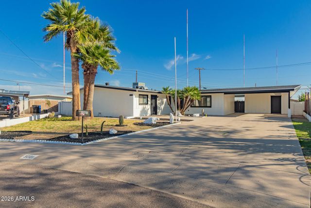 3001 W OCOTILLO Road, Phoenix, AZ 85017