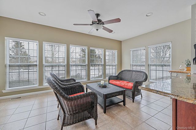 27 Avolet Court, Mount Sinai, NY 11766