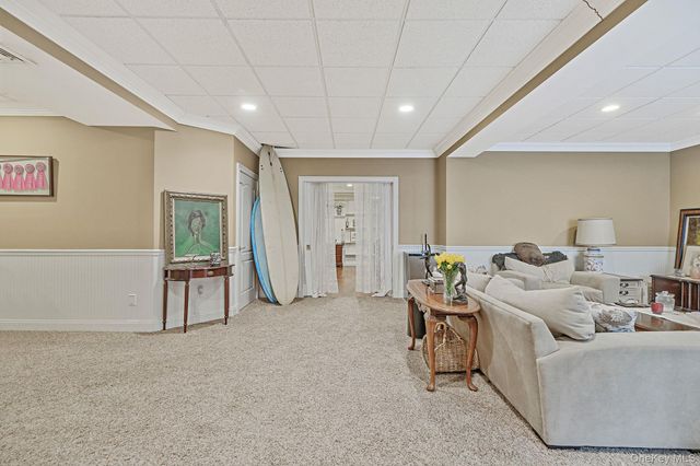 27 Avolet Court, Mount Sinai, NY 11766