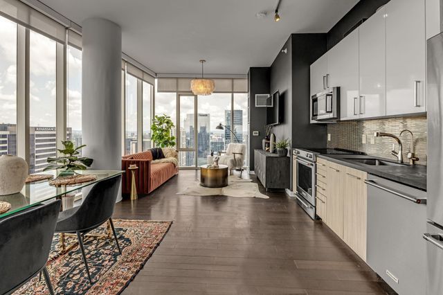 515 Church St Unit 3110, Nashville, TN 37219