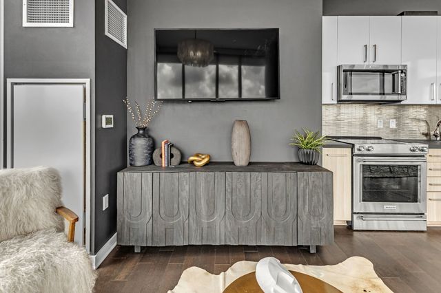 515 Church St Unit 3110, Nashville, TN 37219