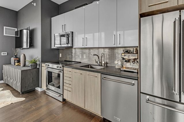 515 Church St Unit 3110, Nashville, TN 37219