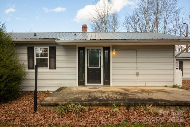 333 Oakview Park Road, Asheville, NC 28803