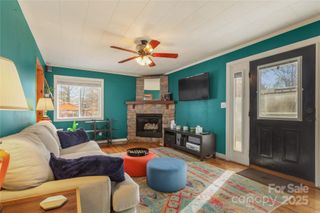 333 Oakview Park Road, Asheville, NC 28803