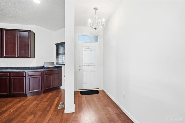 7460 Victoria Falls Avenue, Deerfield Twp., OH 45039