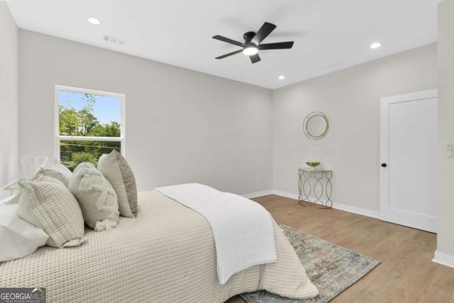2627 Ben Hill Avenue, Atlanta, GA 30344