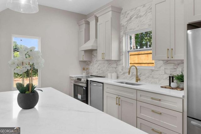 2627 Ben Hill Avenue, Atlanta, GA 30344