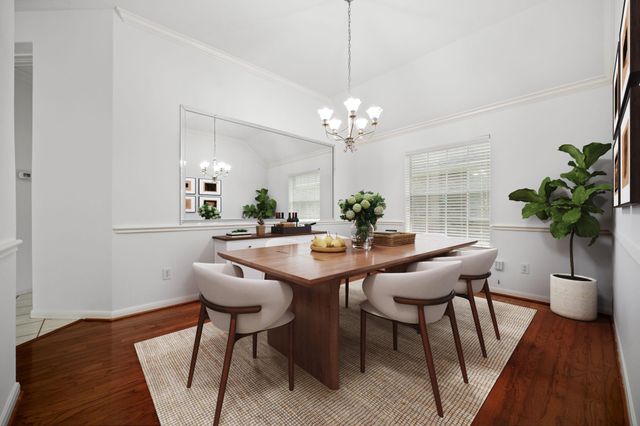 902 W Palmcrest Court, Pearland, TX 77584