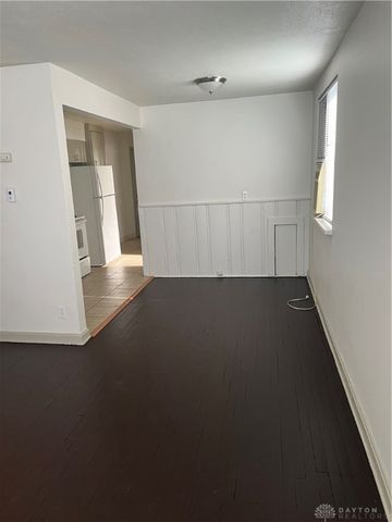 1008 W Fairview Avenue, Dayton, OH 45406