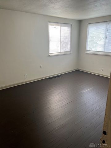 1008 W Fairview Avenue, Dayton, OH 45406
